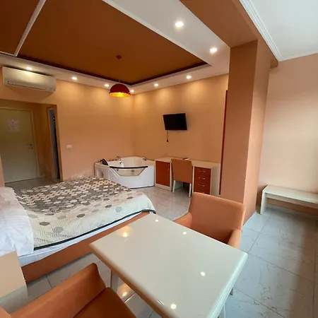 فندق Kthella 4*